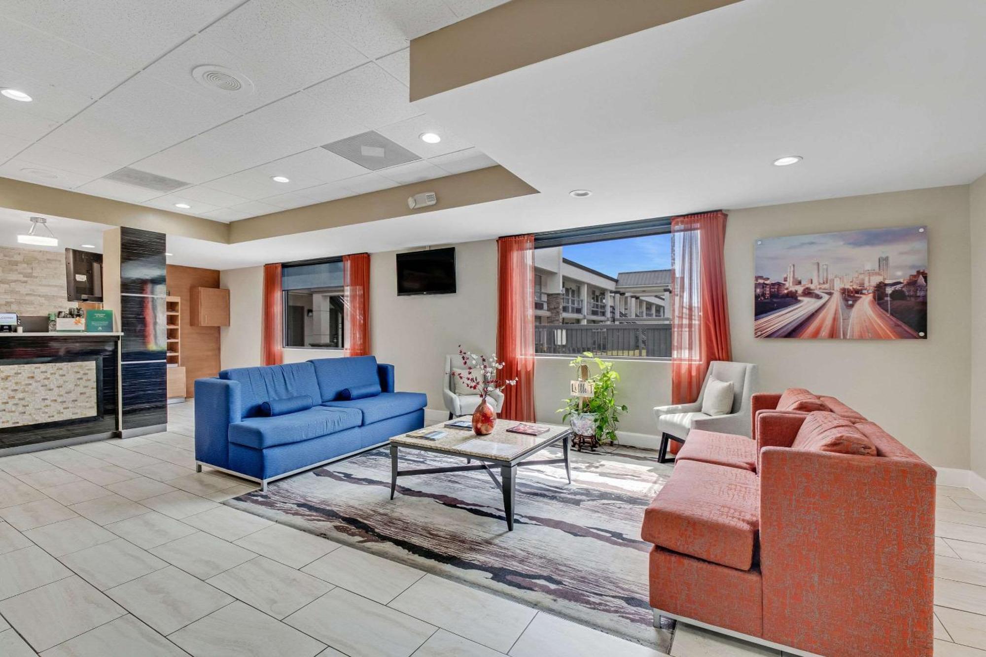 Quality Inn Долтон Экстерьер фото