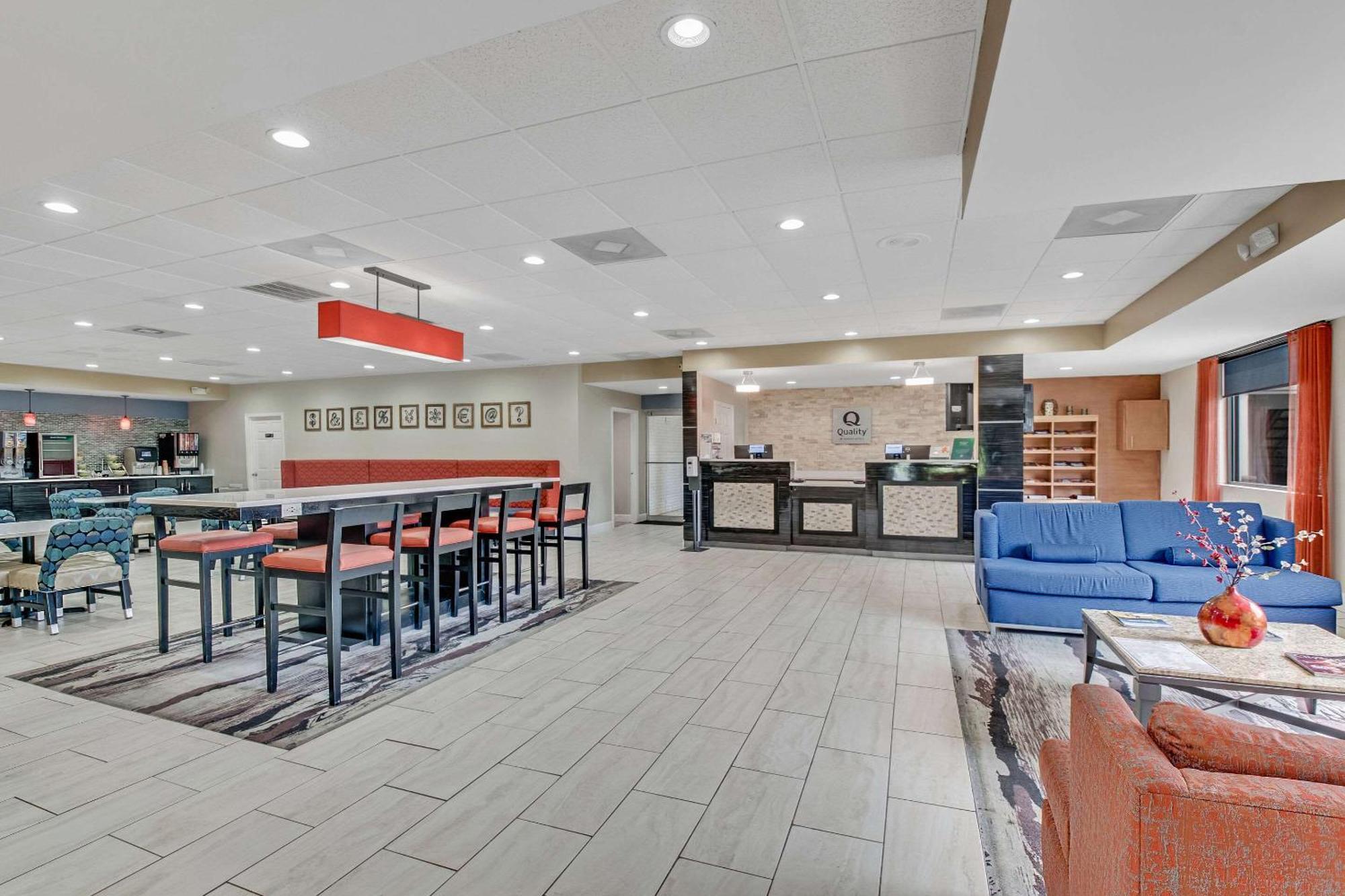 Quality Inn Долтон Экстерьер фото