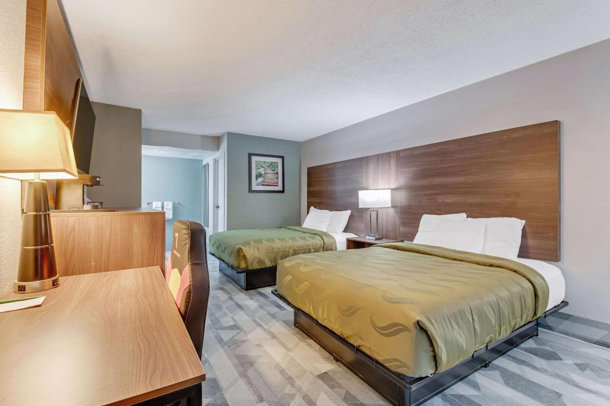 Quality Inn Долтон Экстерьер фото