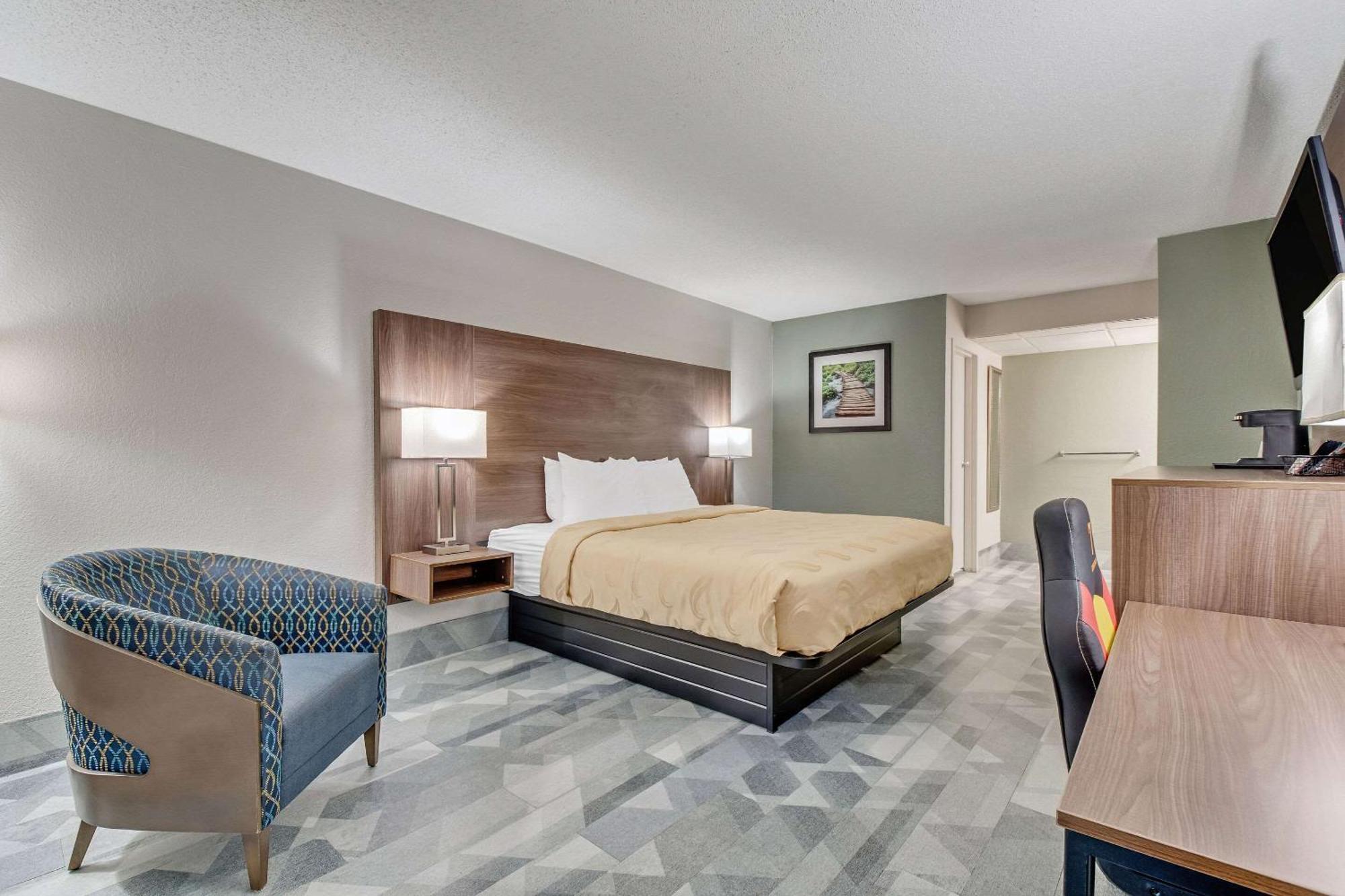 Quality Inn Долтон Экстерьер фото
