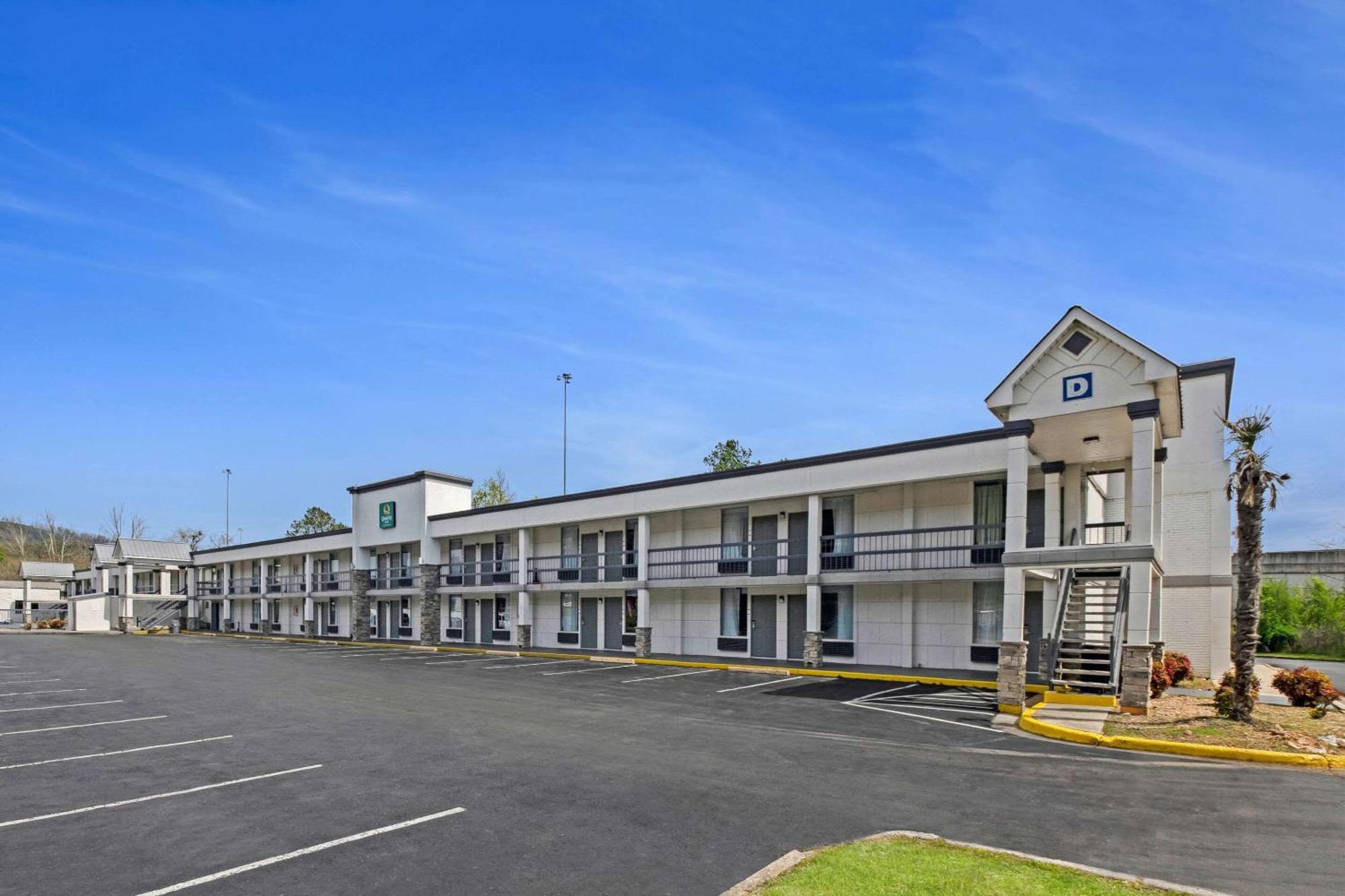 Quality Inn Долтон Экстерьер фото